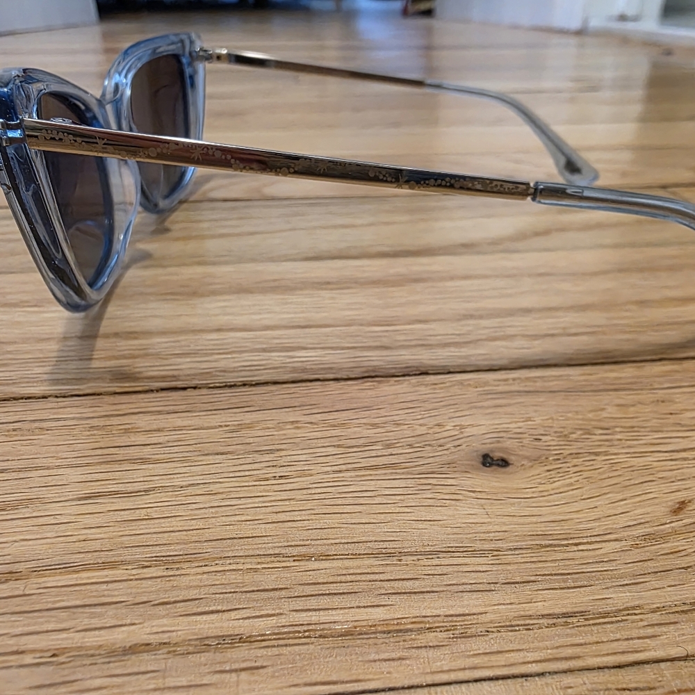 DIFF Eyewear Blue Cat-Eye Sunglasses - Picture 6 of 7